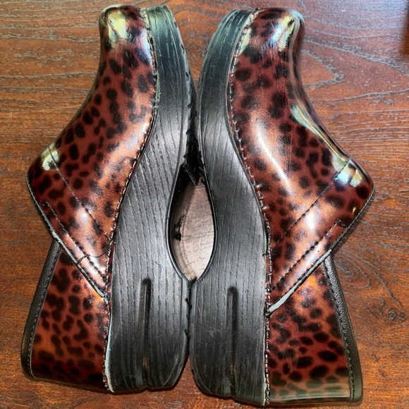 Dansko tortoise shell clogs - Picture 4 of 5
